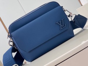 M22611 Louis Vuitton Replica Fastline Messenger LV Aerogram Cowhide leather Shoulder Bag For Mens Navy Blue