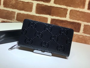 625558 1W3AN 1000 Replica Gucci GG embossed zip around wallet Black GG embossed leather Mens long wallets