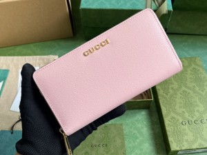 772642-2 Gucci Replica Zip around wallet with Gucci script leather Womens long wallets